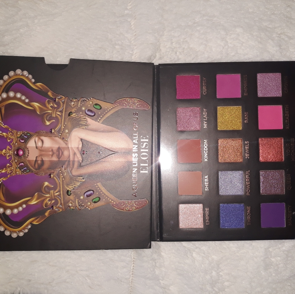 The Queen Eyeshadow Palette